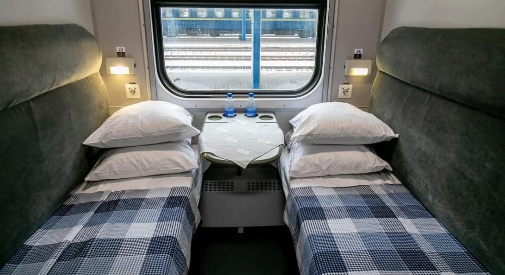 Новые стандарты обслуживания: «Укрзализныца» представила обновленные флагманские вагоны