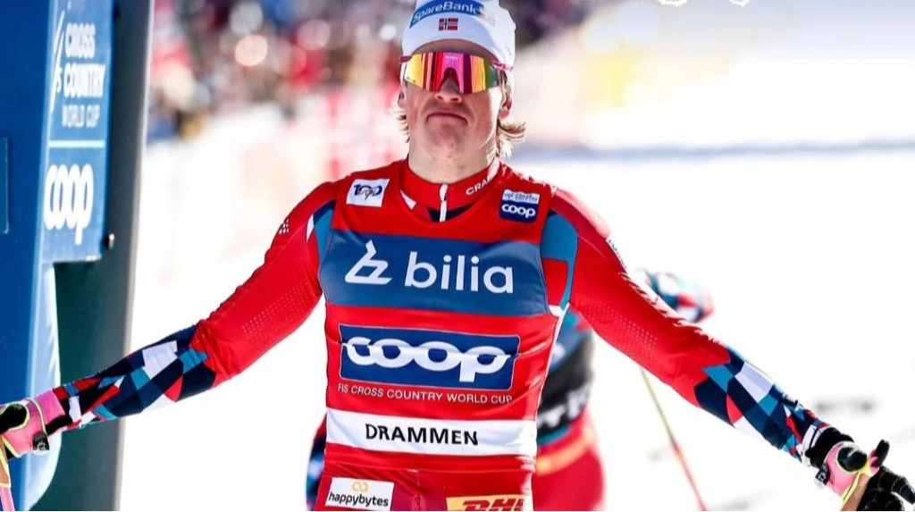 Клэбо и Сундлинг одержали победу в спринте лыжных гонок на турнире в Лиллехаммере