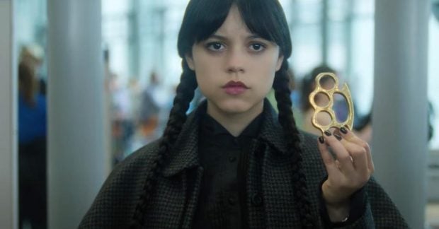 Уэнздей снова с нами: Netflix представил тизер нового сезона и объявил дату премьеры сериала