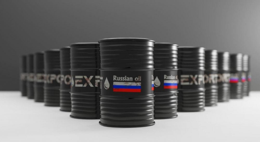 Новые европейские санкции не оказали влияния на цены на российскую нефть, сообщает Bloomberg.