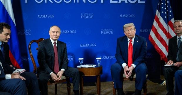 США и Россия провели переговоры о сделках в энергетическом секторе в контексте мирных обсуждений по Украине, сообщает Reuters.