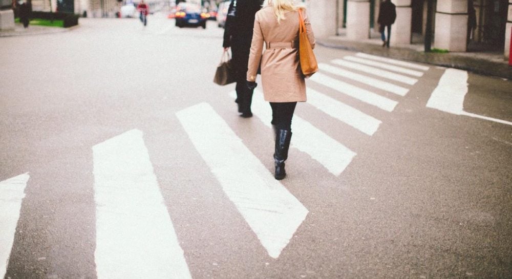 Невиданное прежде: первая европейская страна ввела ограничения на скорость передвижения пешеходов Невиданное прежде: первая европейская страна ввела ограничения на скорость передвижения пешеходов