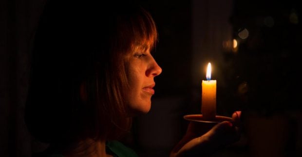 Завтра в Украине вступят в силу расписания отключения электроэнергии: когда в домах не будет света Завтра в Украине вступят в силу расписания отключения электроэнергии: когда в домах не будет света