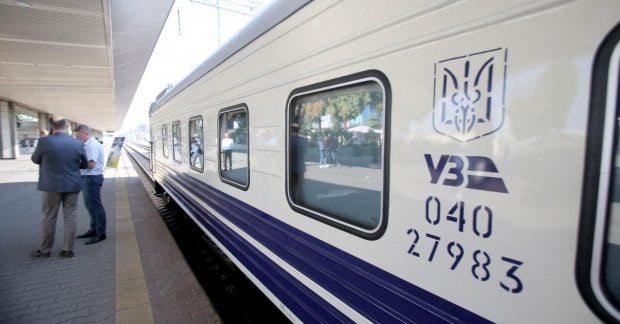 Удары России по железной дороге приводят к значительным задержкам поездов: список мероприятий