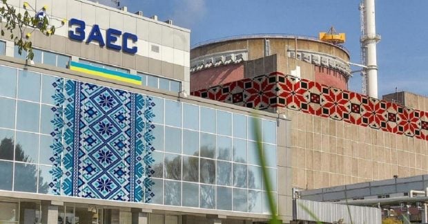 Зеленский озвучил вероятные перспективы ЗАЭС: россияне стремятся сохранить станцию Зеленский озвучил вероятные перспективы ЗАЭС: россияне стремятся сохранить станцию