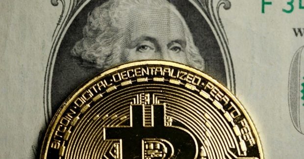 Биткоин снова на дне: минимумы не наблюдались с 2018 года и мрачные перспективы Биткоин снова на дне: минимумы не наблюдались с 2018 года и мрачные перспективы