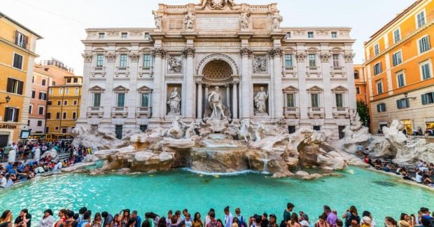 Теперь туристы могут увидеть один из главных символов Рима только за плату Теперь туристы могут увидеть один из главных символов Рима только за плату